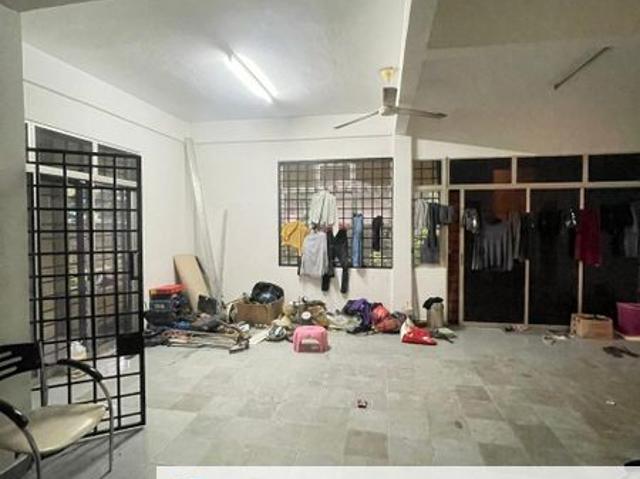 House for sale in Ulu Tiram, Johor
