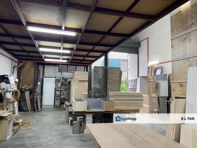 Warehouse for sale in Tebrau, Johor