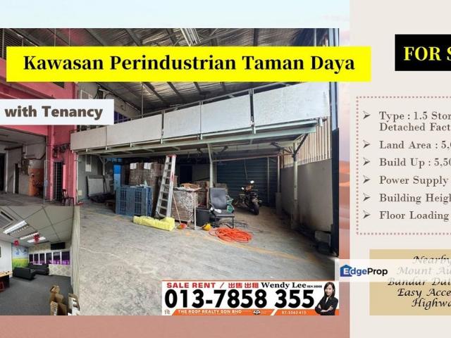Warehouse for sale in Tebrau, Johor