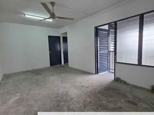 Flat for sale in Tebrau, Johor