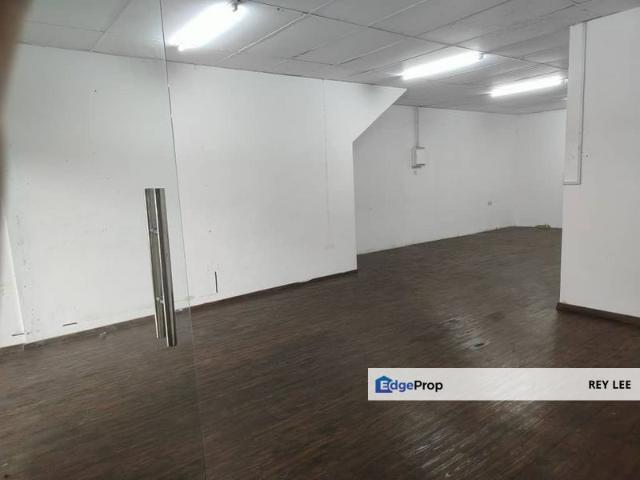 Shop for rent in Bukit Ledang, Johor