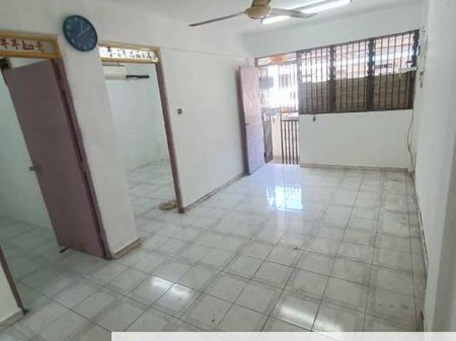 Flat for sale in Tebrau, Johor