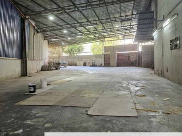 Warehouse for sale in Tebrau, Johor