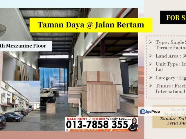 Warehouse for sale in Tebrau, Johor