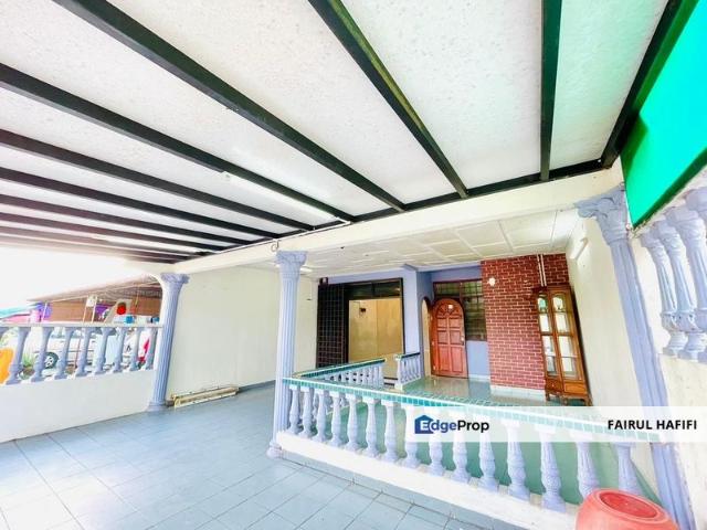 House for sale in Taman Daya, Tebrau
