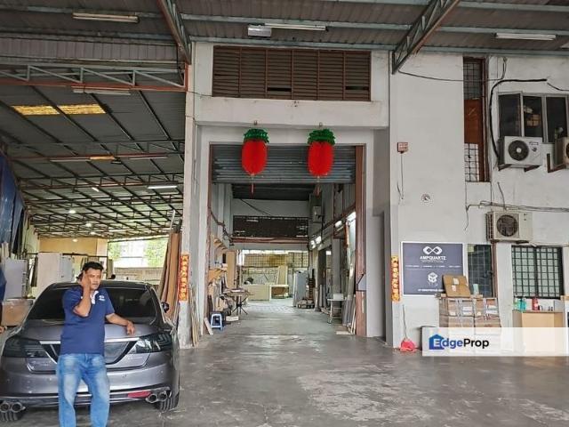 Warehouse for sale in Tebrau, Johor
