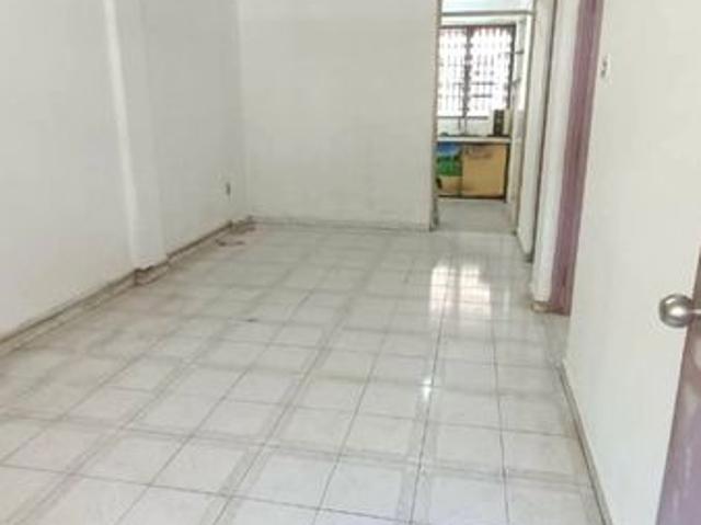 Flat for sale in Tebrau, Johor