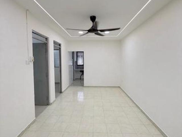 Flat for sale in Tebrau, Johor Bahru