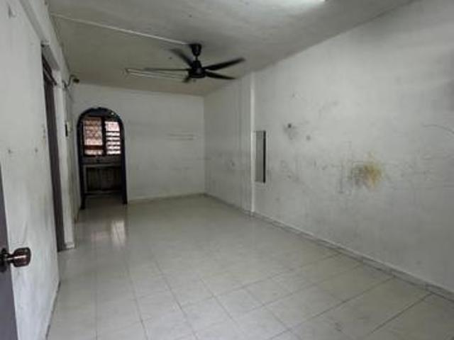Flat for sale in Tebrau, Johor