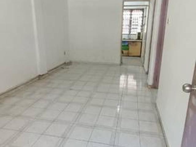 Flat for sale in Tebrau, Johor