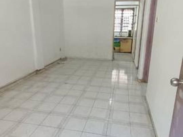 Flat for sale in Tebrau, Johor