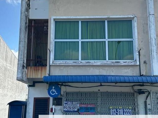 Shop for sale in Kluang, Johor