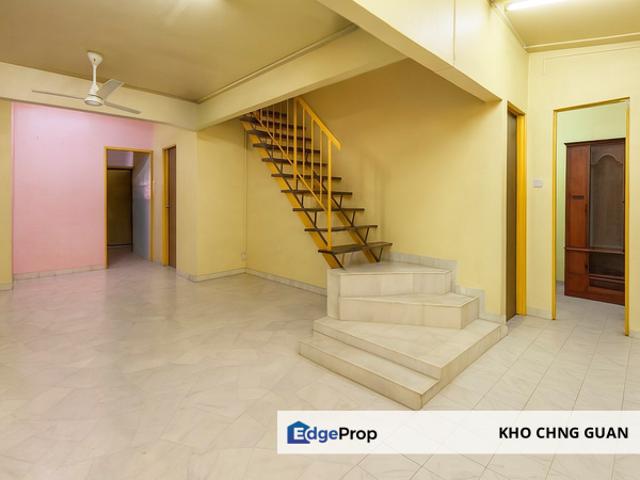 House for sale in Country Heights Damansara, Kuala Lumpur