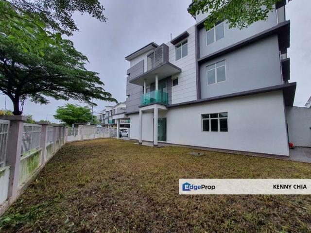 House for sale in Petaling, Subang Jaya