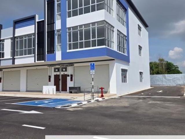 Shop for rent in Bukit Ledang, Johor