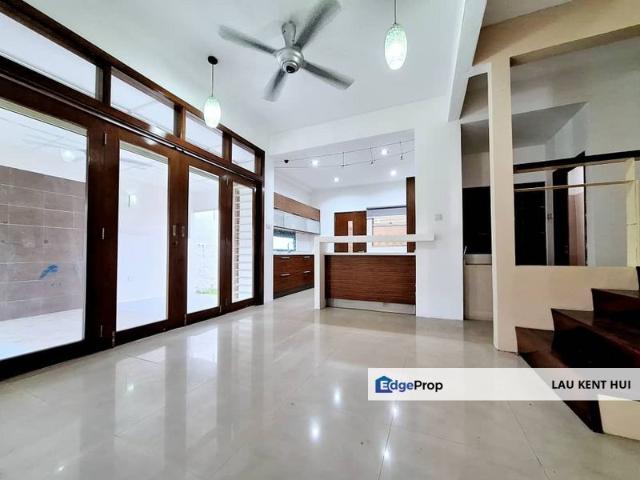 House for sale in Country Heights Damansara, Kuala Lumpur