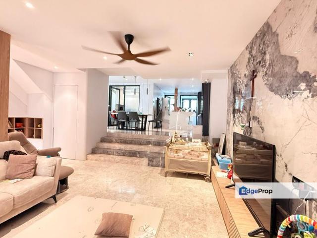 House for sale in Country Heights Damansara, Kuala Lumpur