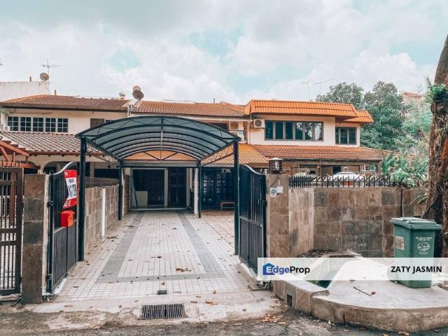 House for sale in Country Heights Damansara, Kuala Lumpur