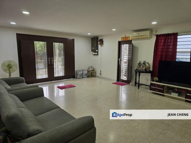 House for sale in Country Heights Damansara, Kuala Lumpur
