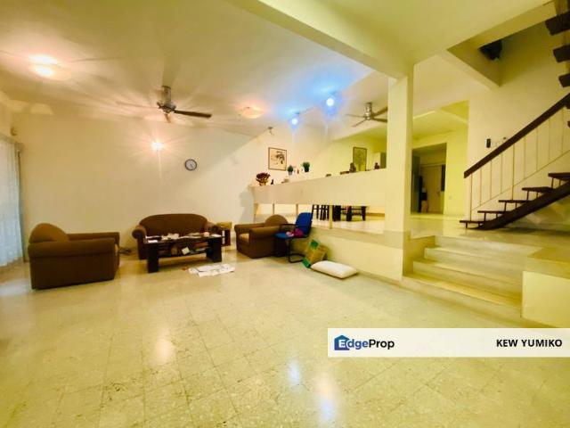 House for sale in Country Heights Damansara, Kuala Lumpur