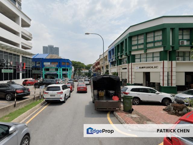 Shop for rent in Country Heights Damansara, Kuala Lumpur