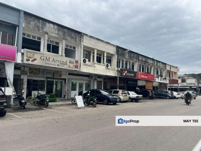 Shop for sale in Kulai