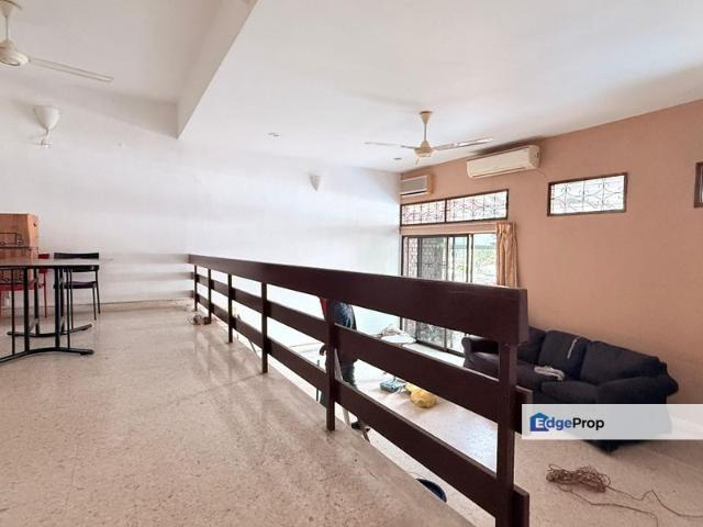 House for sale in Country Heights Damansara, Kuala Lumpur
