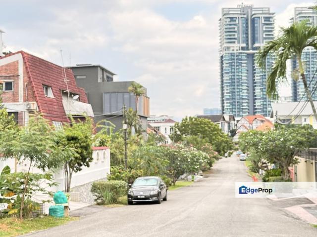 House for sale in Country Heights Damansara, Kuala Lumpur