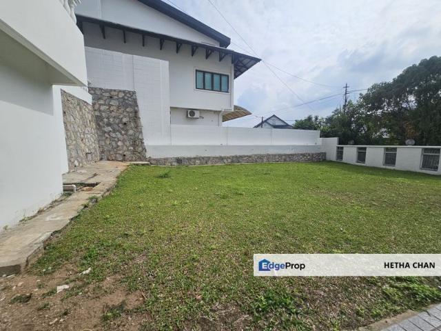 House for sale in Country Heights Damansara, Kuala Lumpur