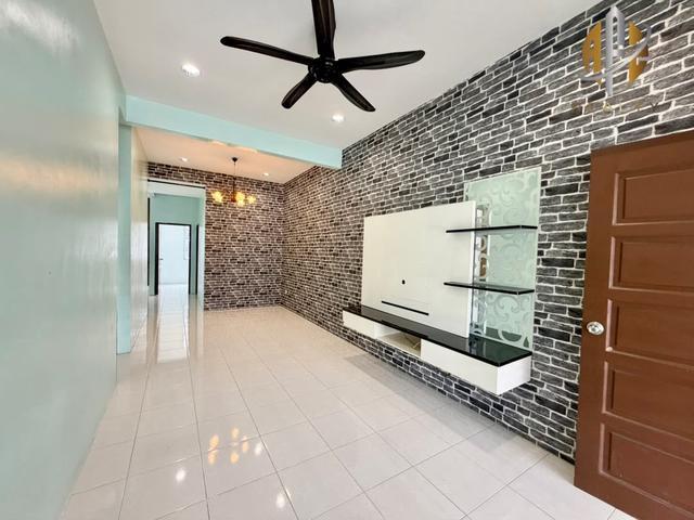 Terraced House for sale in Wellesley, Penang