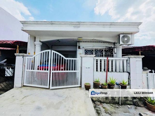 House for sale in Kajang, Langat
