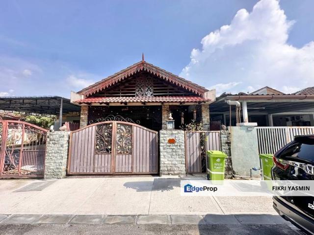 House for sale in Country Heights Damansara, Kuala Lumpur