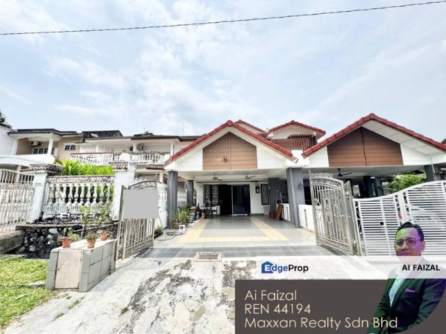 House for sale in Malaka