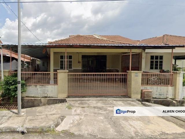 House for sale in Bukit Kayu Hitam, Kedah
