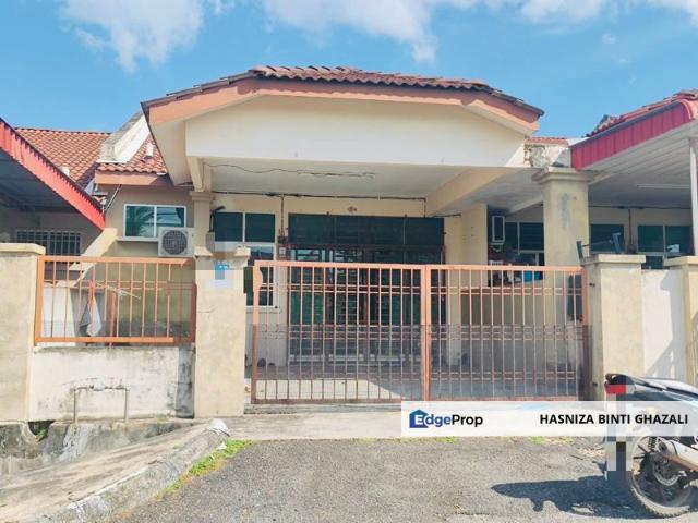 House for sale in Bukit Kayu Hitam, Kedah