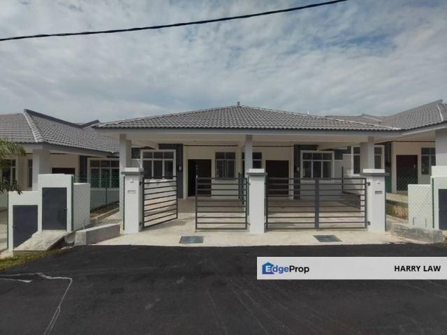 House for rent in Malaka
