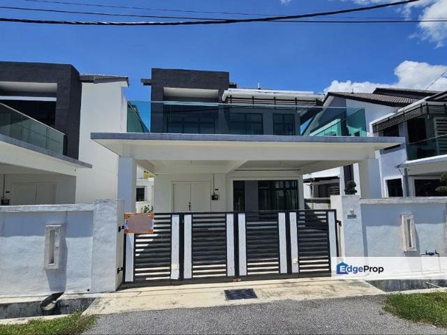 House for sale in Malaka