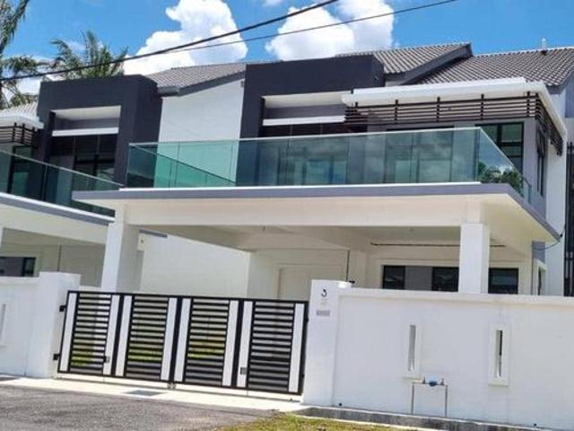 Residential House for sale in Malaka