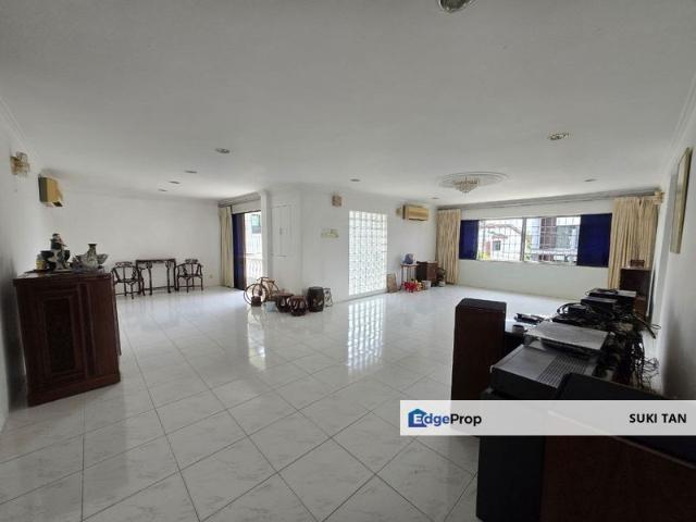 House for sale in Country Heights Damansara, Kuala Lumpur