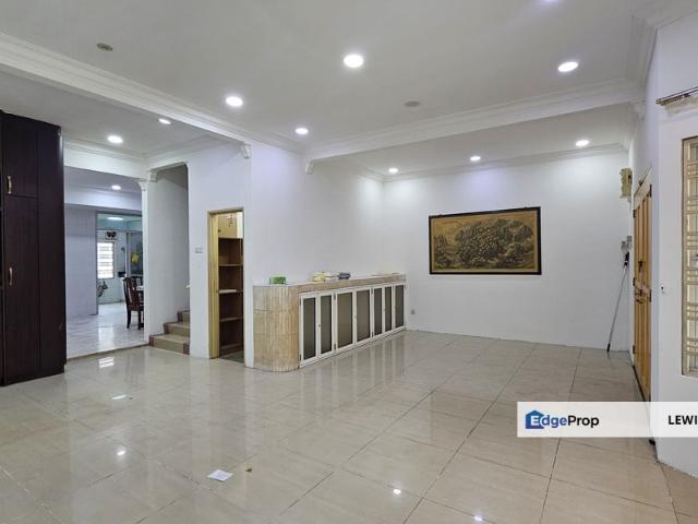 House for sale in Kajang, Langat