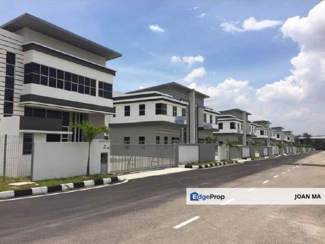 Warehouse for sale in Taman Desa Cemerlang, Ulu Tiram