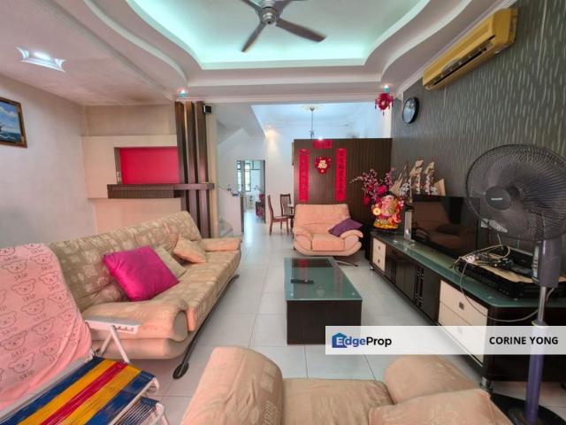 House for sale in Taman Desa Cemerlang, Johor Bahru
