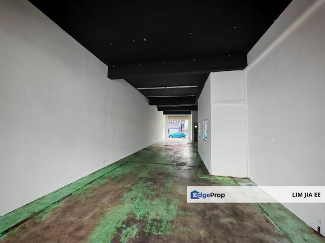 Shop for rent in Johor
