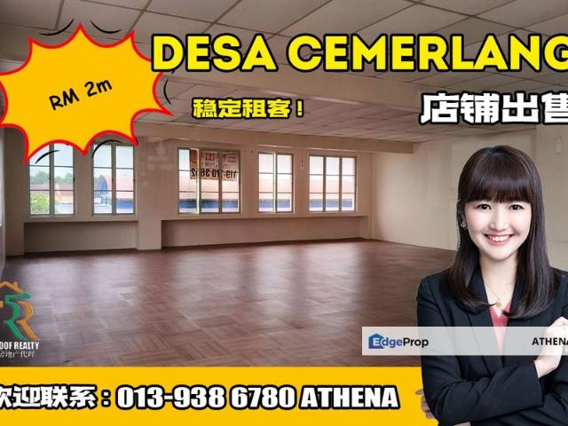 Shop for sale in Johor