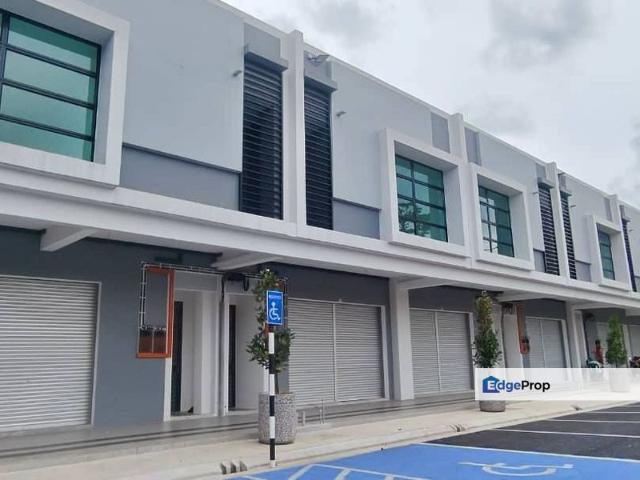 Shop for rent in Taman Desa Cemerlang, Johor Bahru
