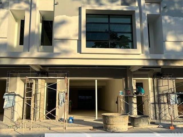 Shop for rent in Johor