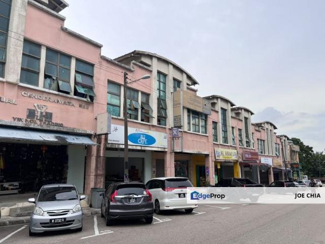 Shop for sale in Johor