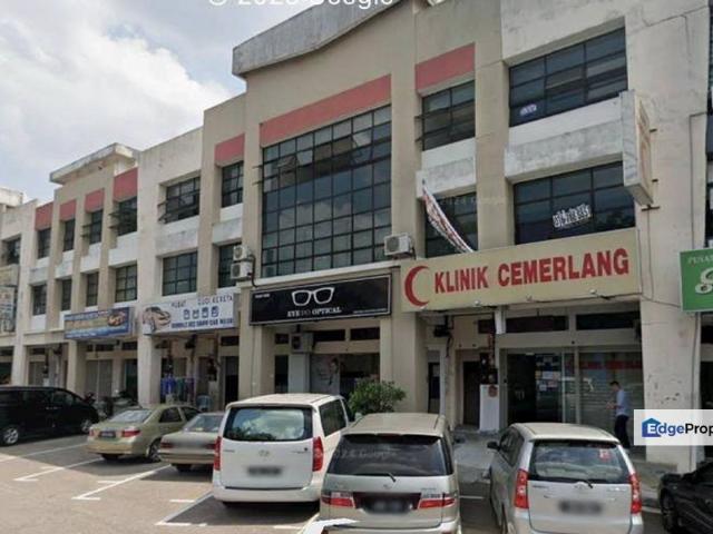 Shop for rent in Johor