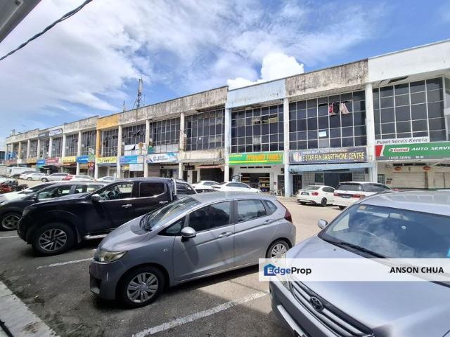 Shop for sale in Johor