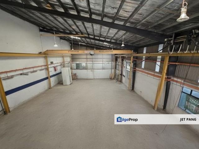 Warehouse for rent in Ulu Tiram, Johor Bahru